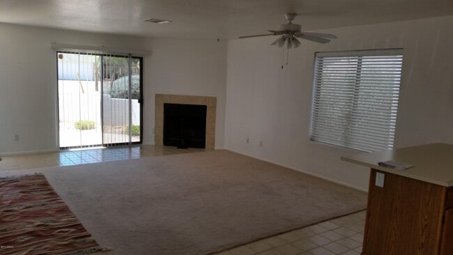 Building Photo - 14222 N Brunswick Dr