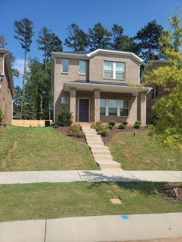 Primary Photo - Like New All Brick Home in Mint Hill!