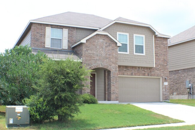 Foto del edificio - Beautiful Lennar built 5 bedroom / 3 full ...