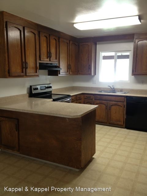 Foto principal - 3 br, 2 bath House - 1443 Westminster Drive