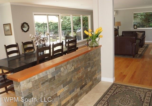 Foto del edificio - 1825 SW 152nd St