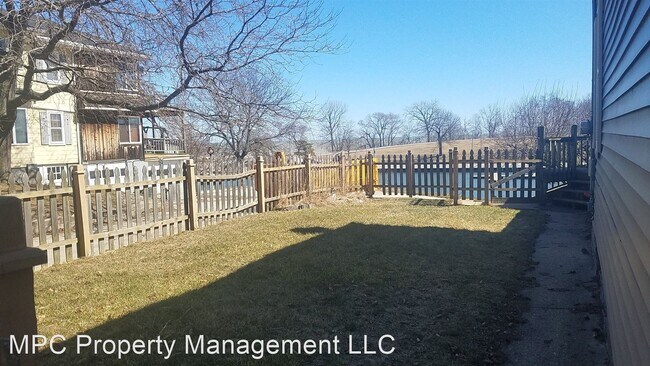 Building Photo - 2 br, 2 bath House - 4525 5th Avenue