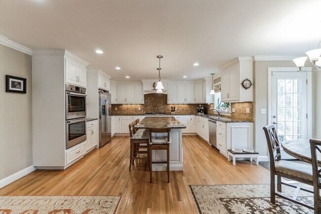 Foto del edificio - 298 Brookline St
