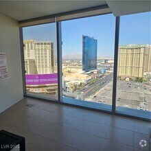 Building Photo - 3722 S Las Vegas Blvd
