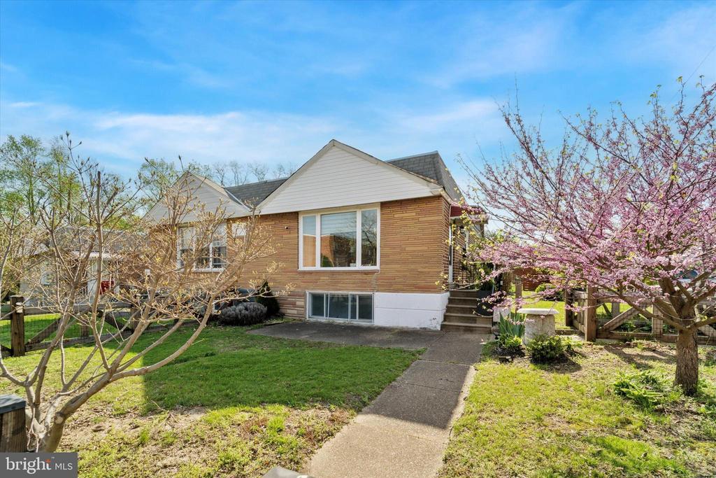 Foto principal - 8601 Bustleton Ave
