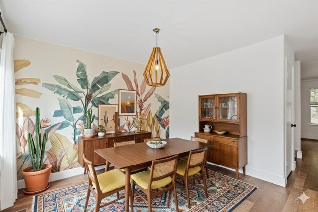 Foto del edificio - 1712 Timber Ridge Rd