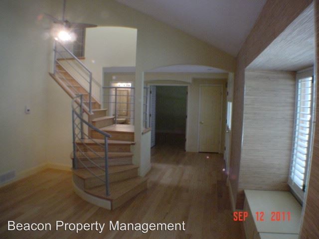 Building Photo - 6243 S Elmira Cir E