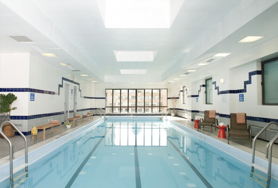 Foto principal - 126 W 60th St