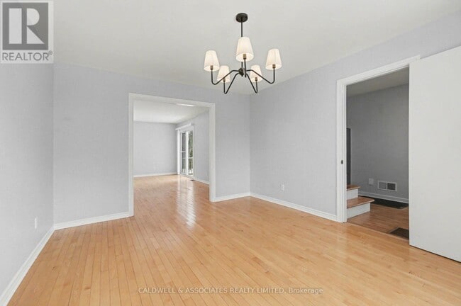 Building Photo - 5 Arundel Ave