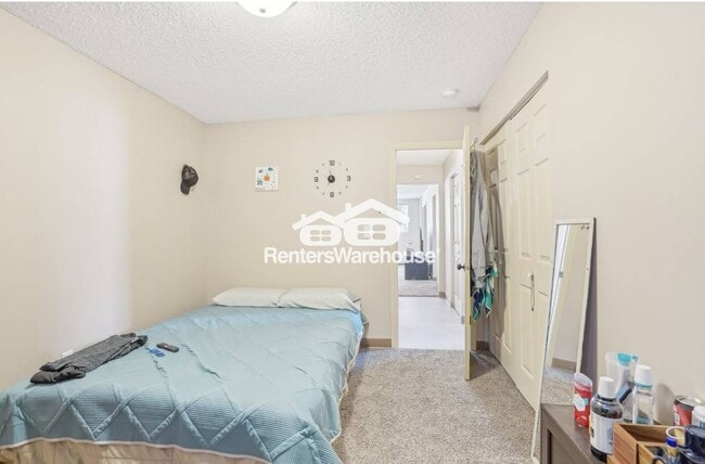 Foto del edificio - 5500 N Bryant Ave