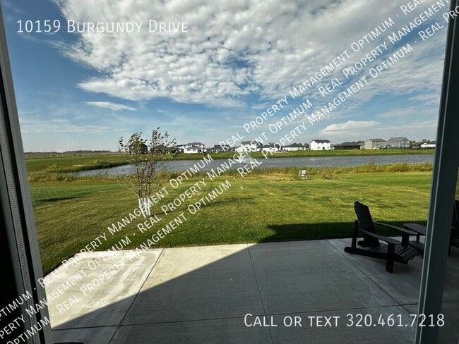 Building Photo - 10159 Burgundy Dr