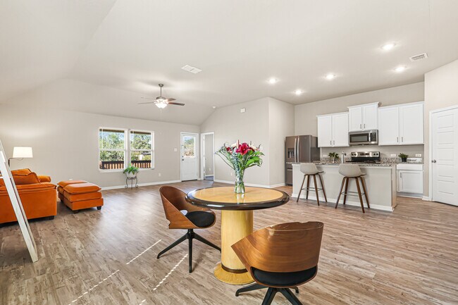 Foto del edificio - 7039 Diamond Vly