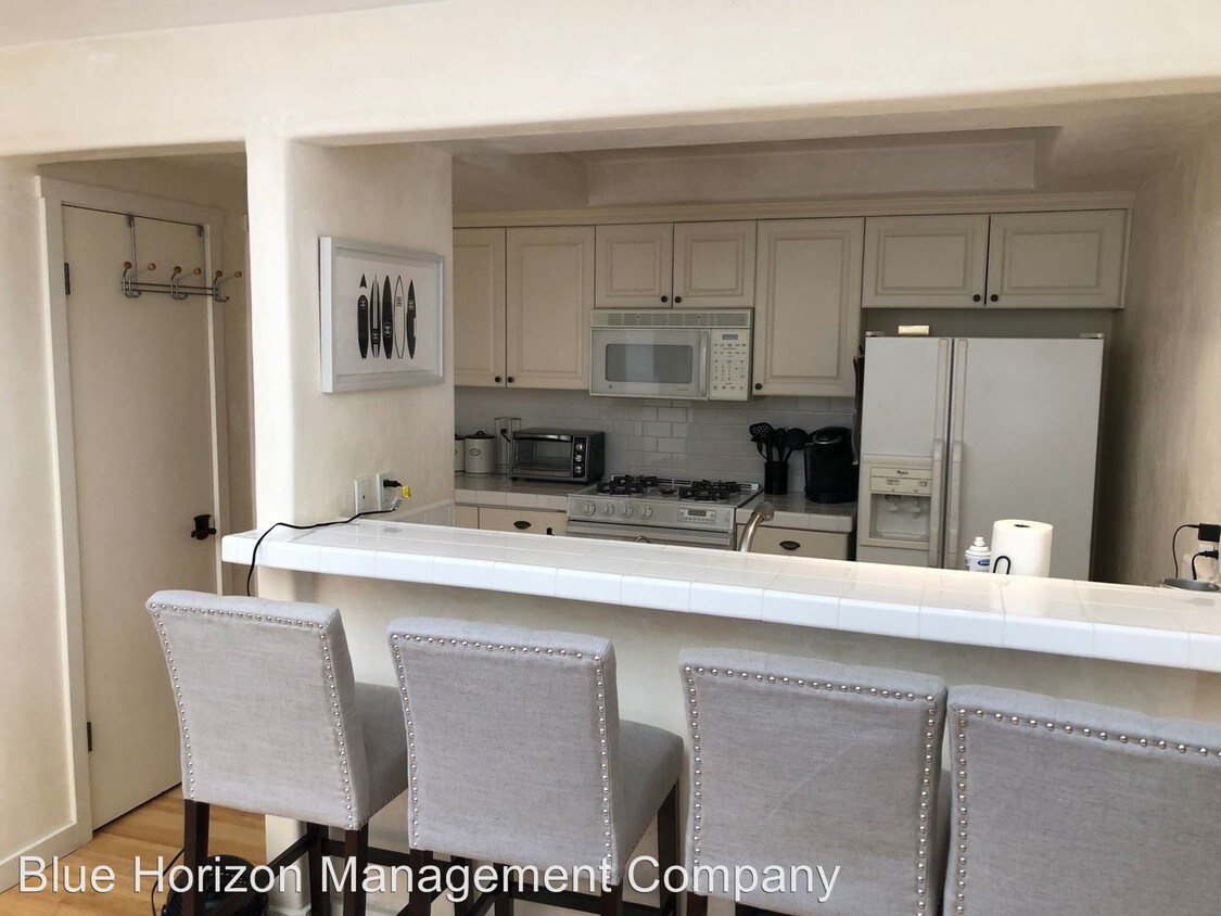 Foto principal - 2051 Cliff Dr