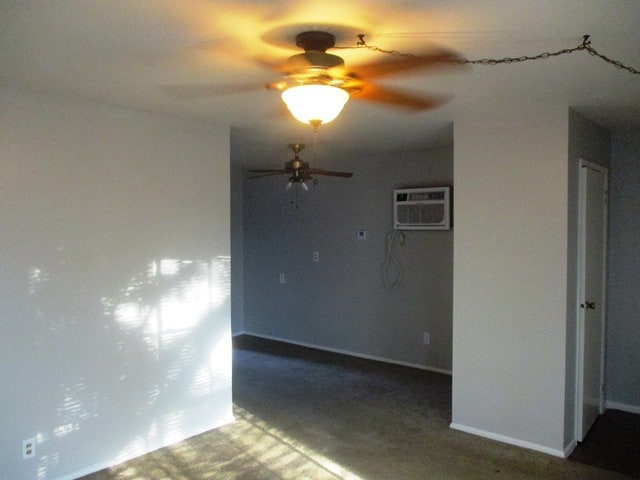 Building Photo - 205 E Stewart Pl