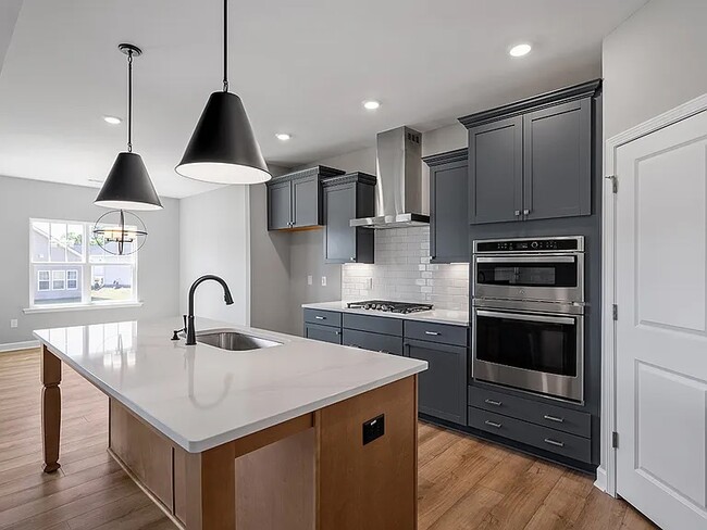 Building Photo - 468 N Maple Walk Dr