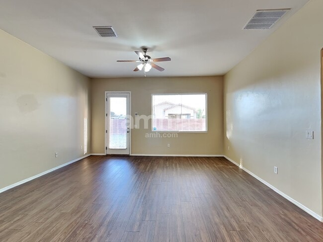 Building Photo - 4237 E Stony Meadow Dr