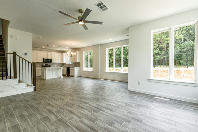 Kitchen - Living Room - 333 Oakbend Dr