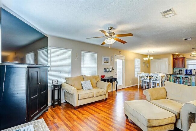 Foto del edificio - 820 Sandollar