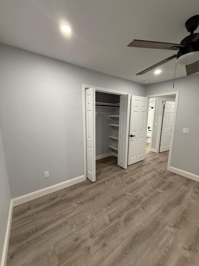 Building Photo - 1109 S Wilson St