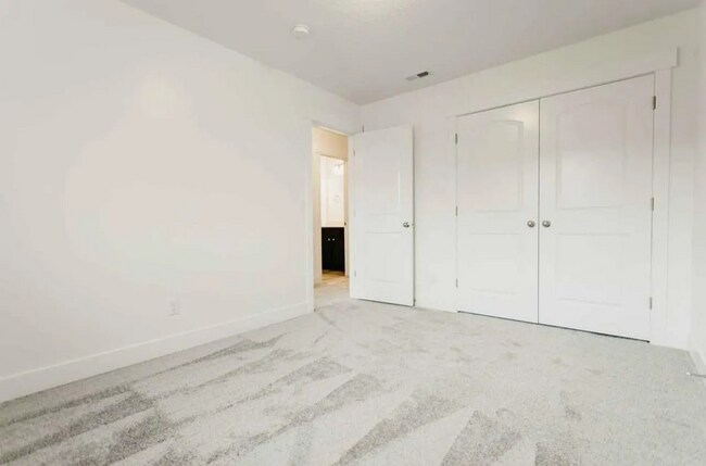 Building Photo - 2063 N 3860 W
