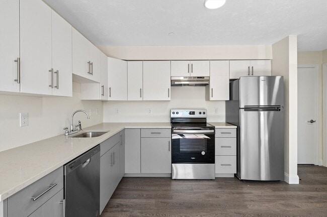 Foto del edificio - 472 Essex St