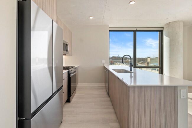 Foto del edificio - 4500 N Broadway