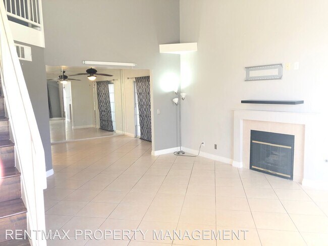 Building Photo - 2 br, 2.5 bath House - 7918 LAURENA AVE