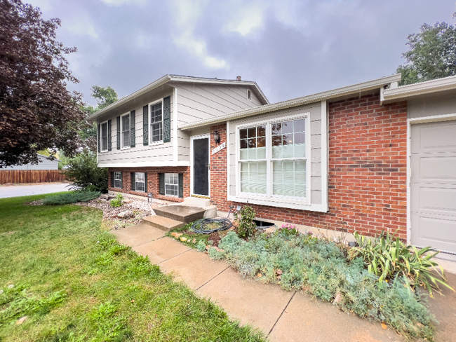 Building Photo - 3630 Caribou Dr