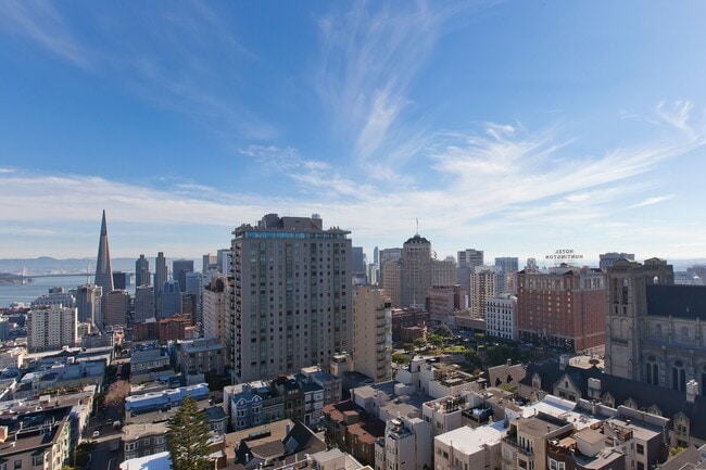 Building Photo - 1250 Jones St