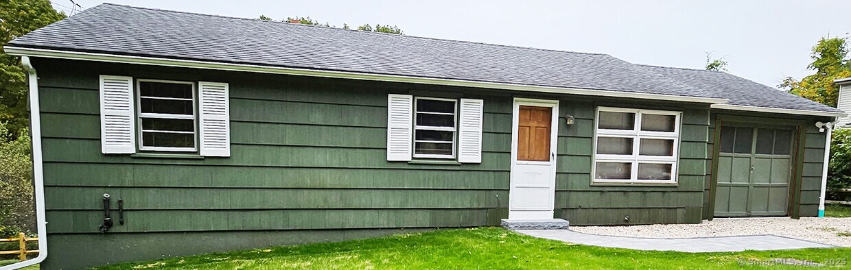 Primary Photo - 839 Litchfield St