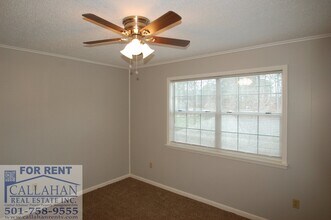 Building Photo - 3013 Sharon Cove