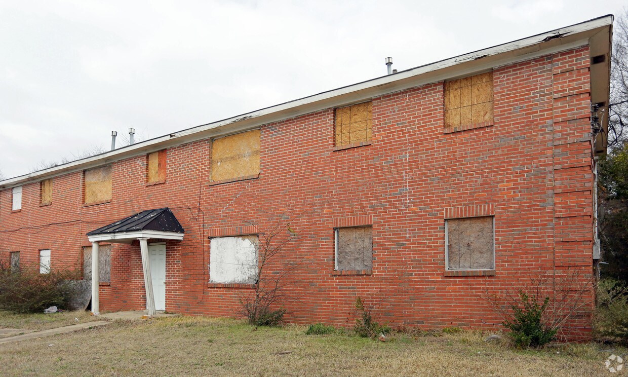 Primary Photo - 619 E Patton Ave