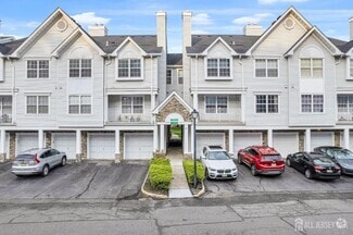 Building Photo - 98 Prestwick Way
