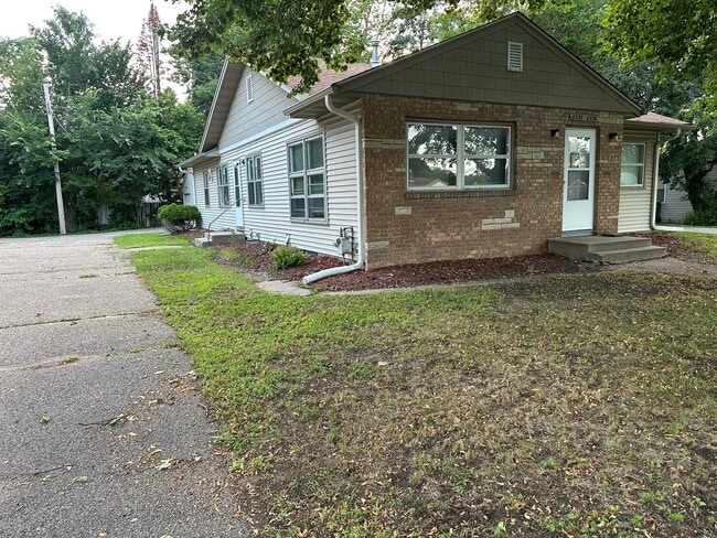 Building Photo - 6338 Nicollet Ave