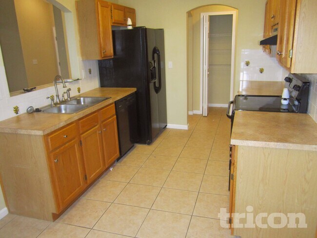 Building Photo - 3470 Citation Dr
