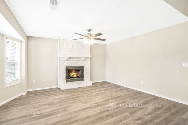 Building Photo - 2247 Hightrail Ct