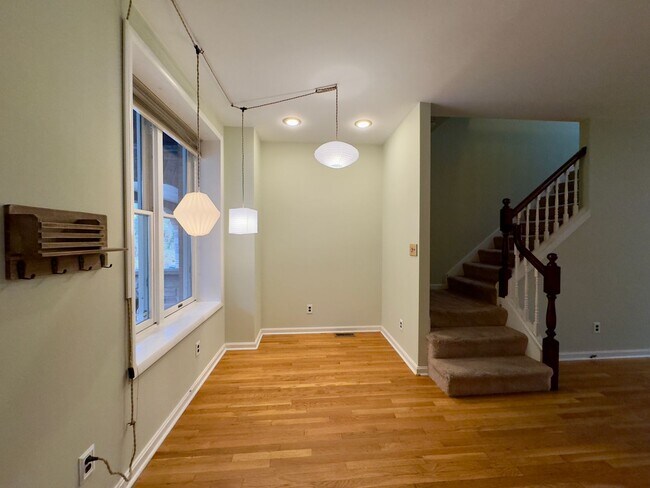 Foto del edificio - Spacious 3Bed/2Bath in Sabina Mattfeldt