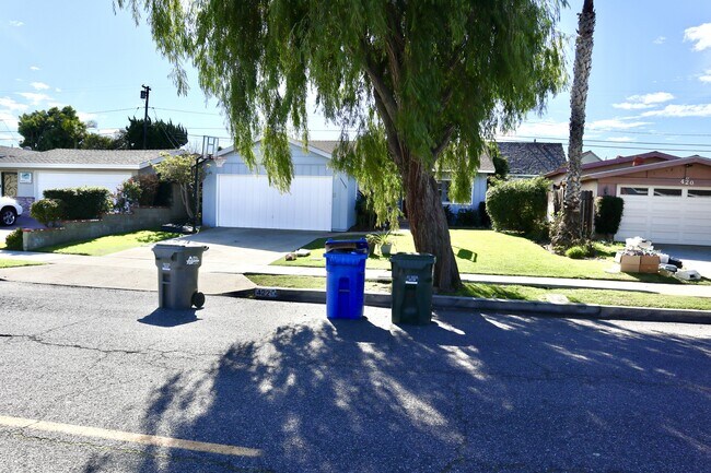 Foto del edificio - 422 Avenue E