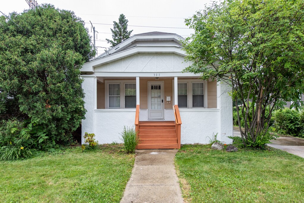 308 W Keith Ave, Waukegan, IL 60085 House Rental in Waukegan, IL