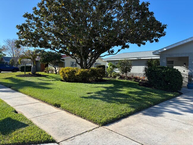 Foto del edificio - 12993 89th Ave