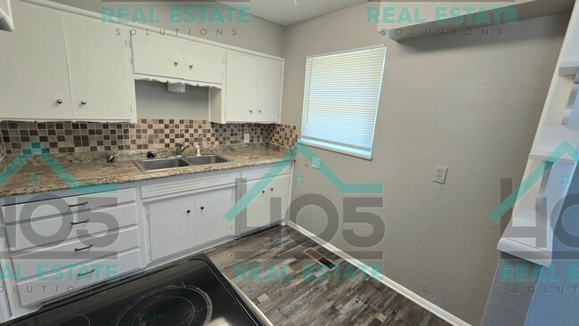 Foto del edificio - 3 Bed 1 Bath Mid-Del Schools