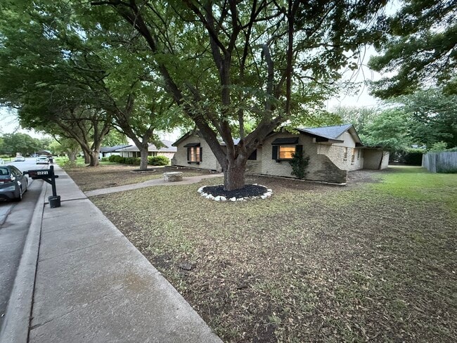 Photo - 1221 Holt Ave House