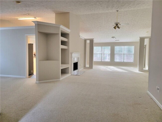 Foto del edificio - 784 Steffi Ct NW