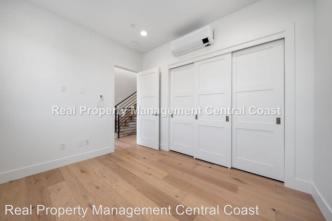 Building Photo - 2 br, 2.5 bath House - 219 1st Street