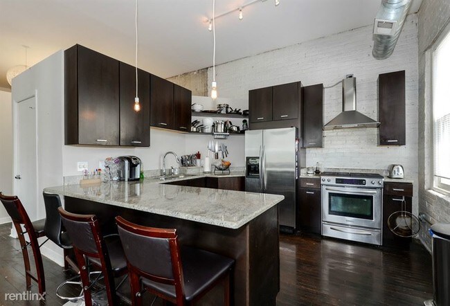 Foto del edificio - 1256 W Wellington Ave