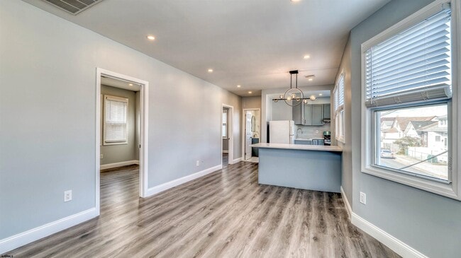 Building Photo - 5201 Ventnor Ave