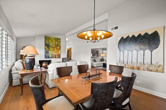 Building Photo - 118 Coronada Cir