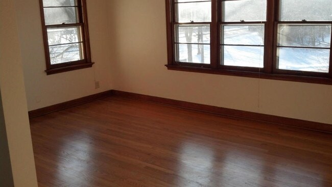Foto del edificio - 2310 N Menomonee River Pkwy