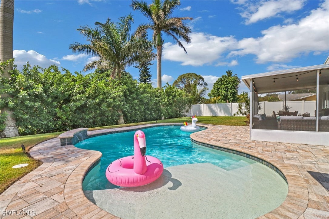 Primary Photo - 2680 Longboat Dr