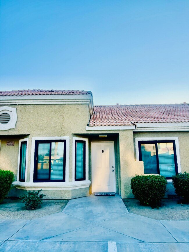 Foto del edificio - 40780 Breezy Pass Rd